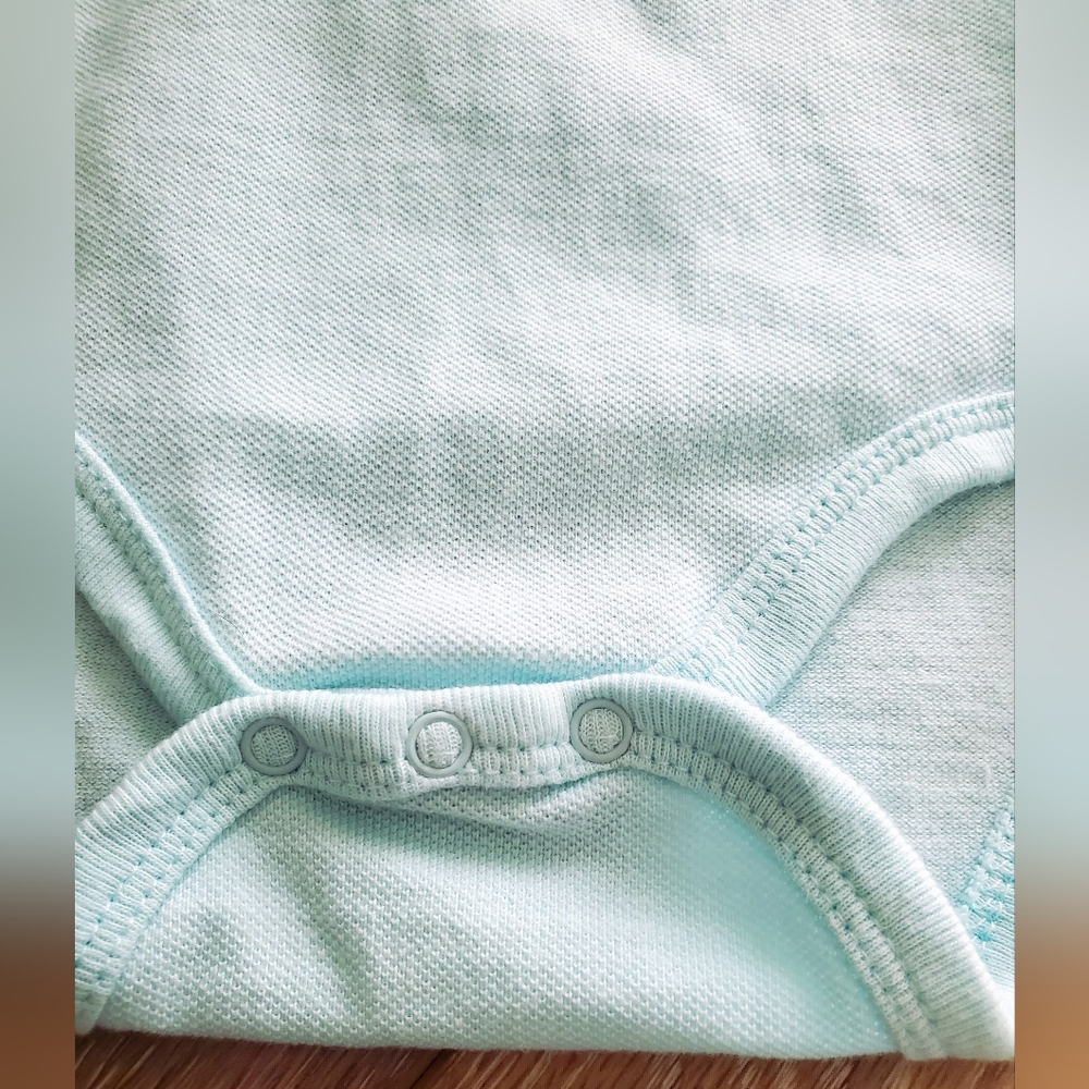 Ralph Lauren baby girls blue mesh polo bodysuit, capped sleeves Size 6M - Picture 6 of 6